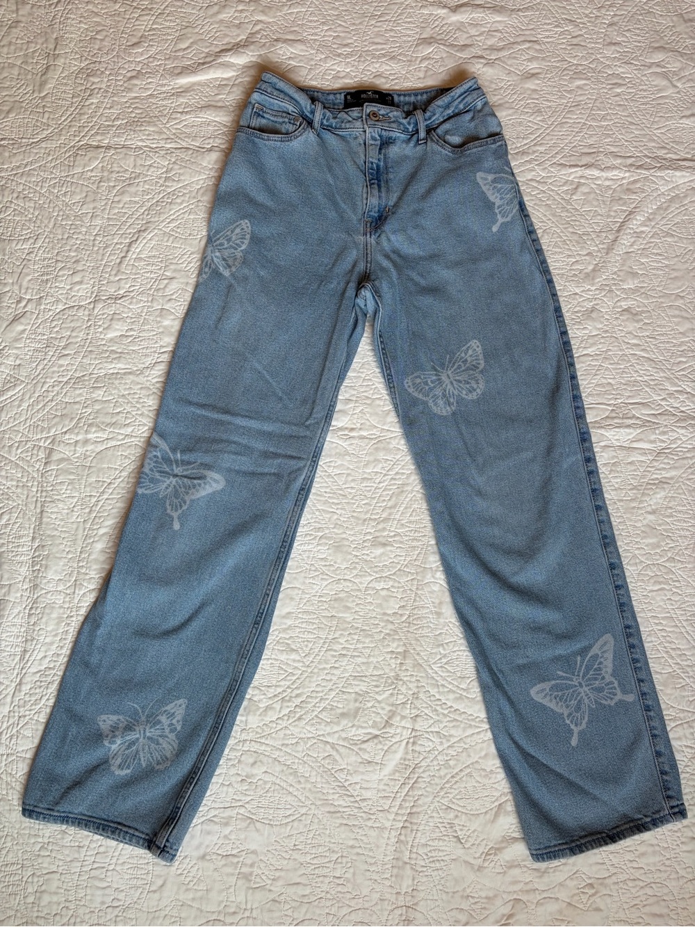 HOLLISTER Butterfly High-Rise Dad Jean